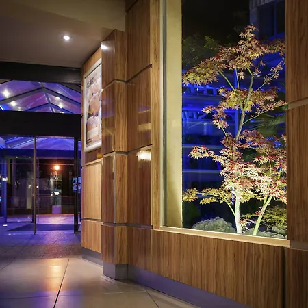 Novotel Sud Hotel 4*