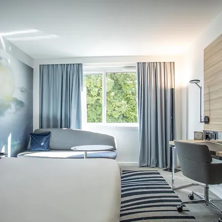 Novotel Sud 4*