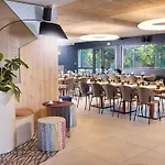 Szálloda Novotel Sud