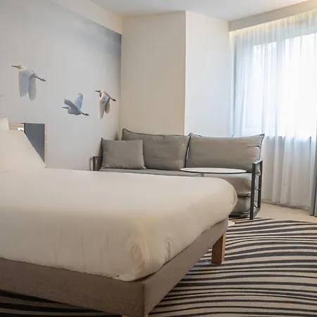 Novotel Valence Sud 4* Valence (Drome)